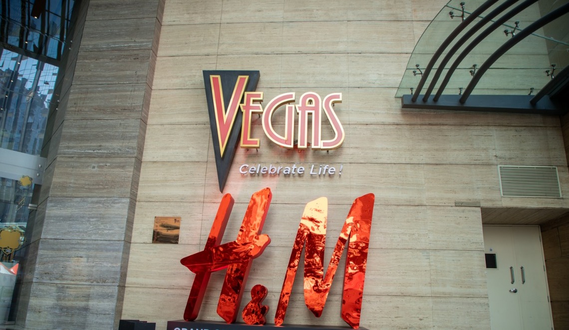 Vegas Mall in Dwaraka Opens Fashion Brand H&M Store