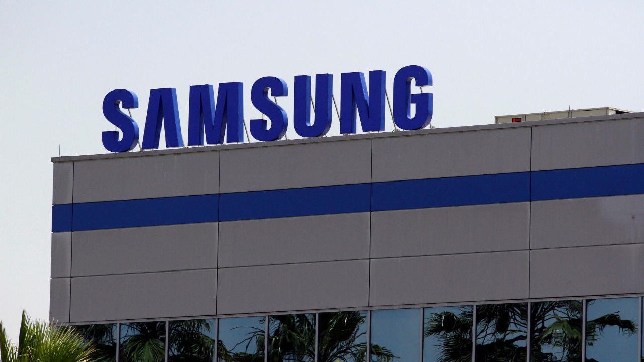 Samsung to Invest in South Korea’s Plans to Lead Global Chip Manufacturing