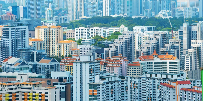Singapore Private Home Sales Surge to 7-Month High in April