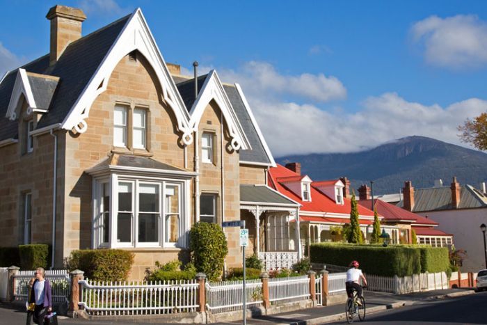 Australia Sees Sudden Turnaround in Property Prices