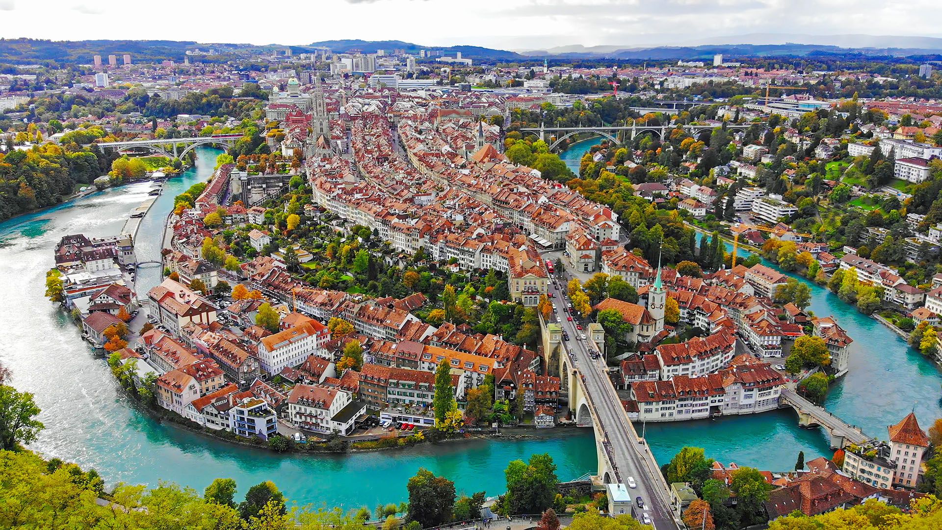 Switzerland’s National Benchmark For Mortgage Costs Rose First Time in 15 Years