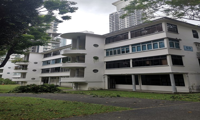 Singapore Public Housing Unit Sells for Record $1.1 Million