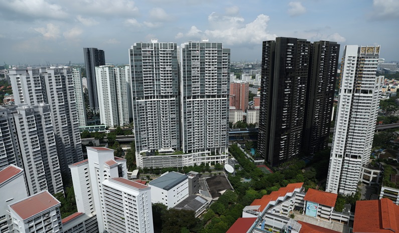 Luxury Rent Surging In Singapore And London