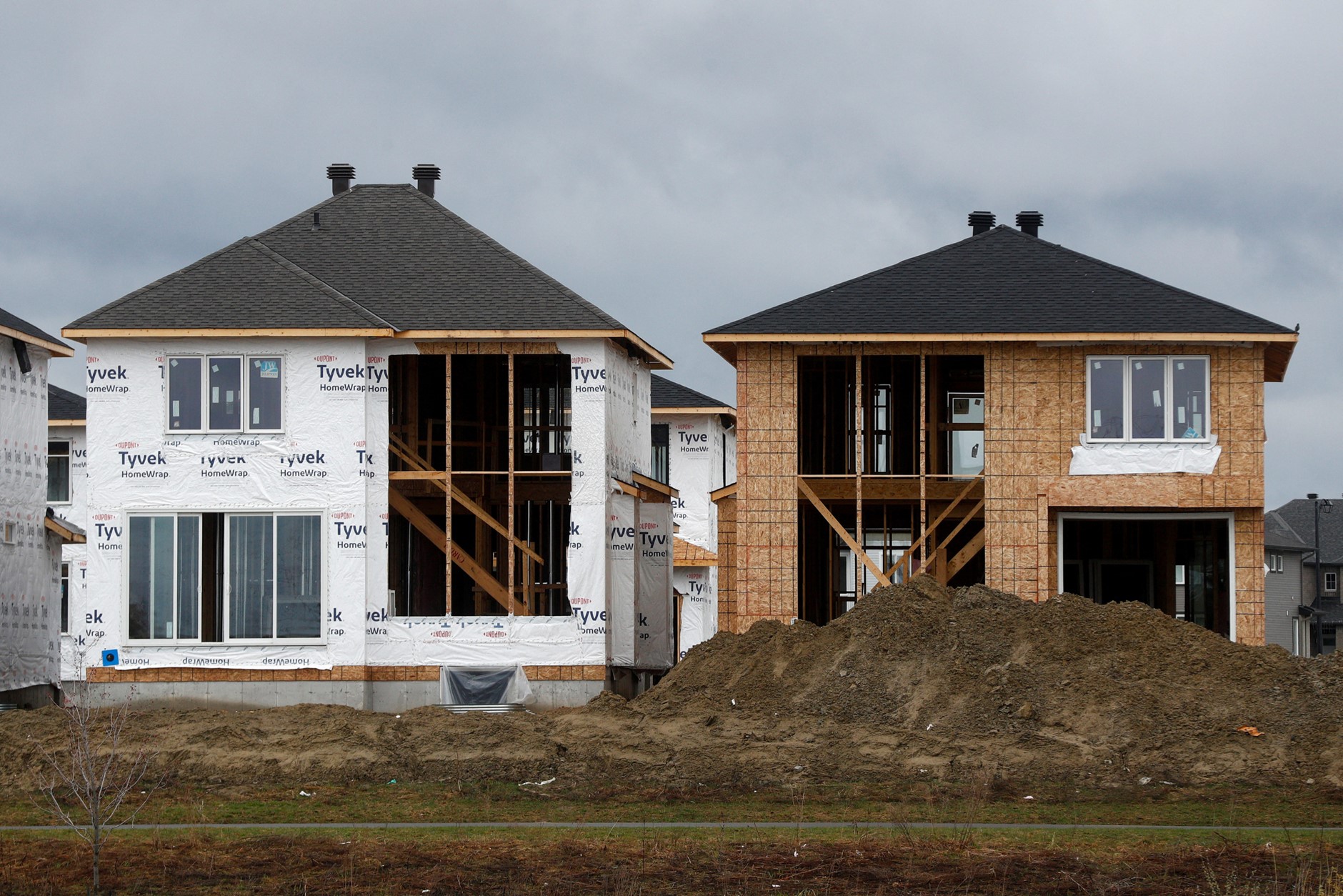 Canada To Lease Government Land To Affordable Housing Developers