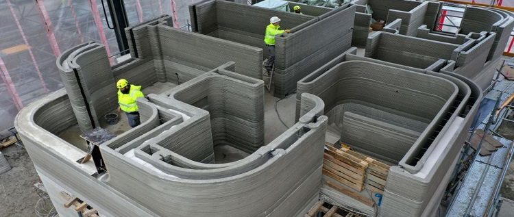 World’s Largest 3D Printed Real Concrete Building In Muscat