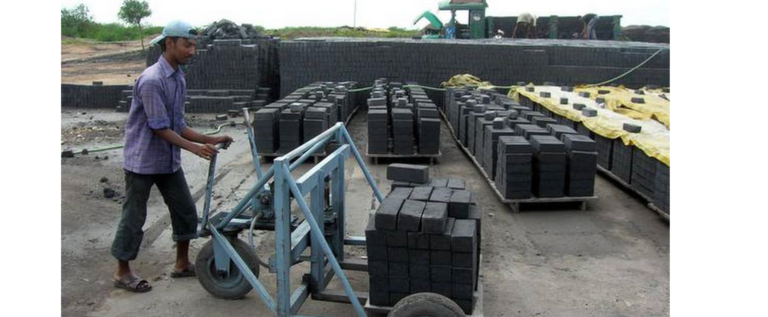 Low Carbon Bricks Made of C&D Waste for Energy-efficient Walling