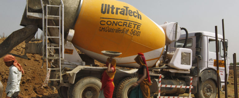 UltraTech Cement Commits to 100% Renewable Energy Usage by 2050