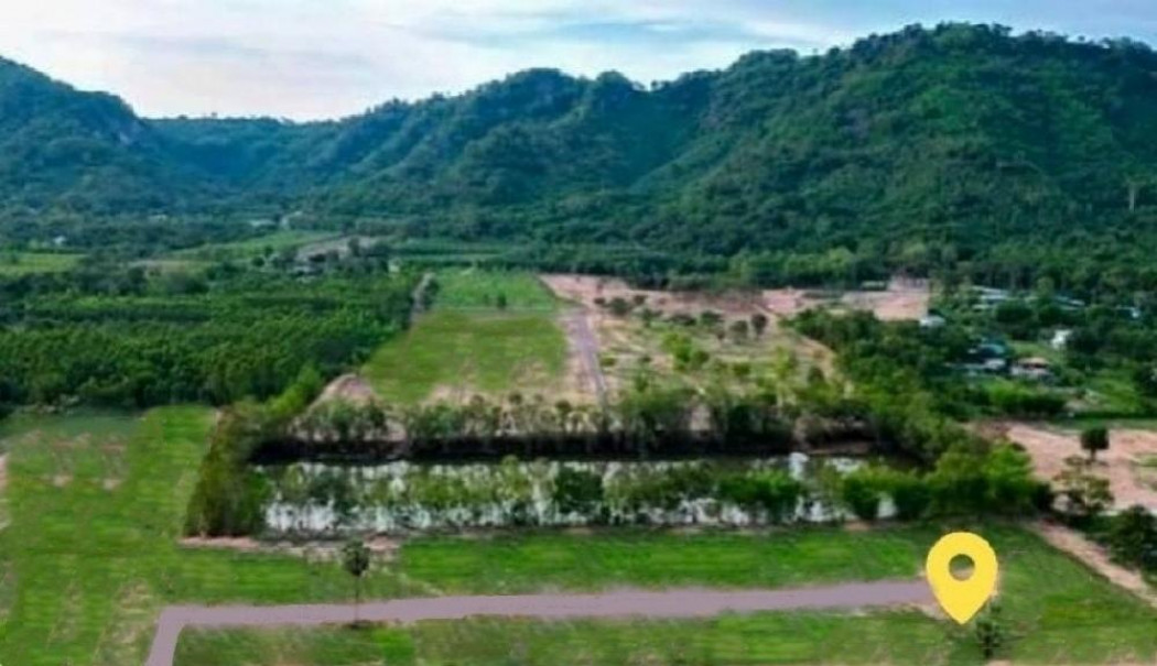 ภาพขาย ที่ดิน เขาพระราคาถูก  โฉนดครุฑแดง วิวเขา ต.เขา