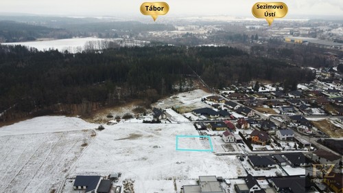 Prodej stavebního pozemku 742 m²