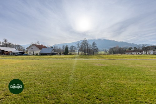 Prodej stavebního pozemku 1771 m²