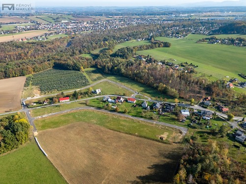 Prodej stavebního pozemku 948 m²