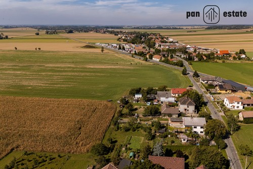 Prodej stavebního pozemku 1000 m²