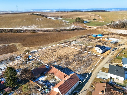 Prodej stavebního pozemku 4986 m²