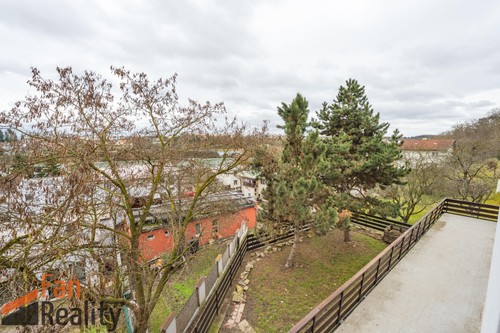 Prodej bytu 3+kk 65 m²