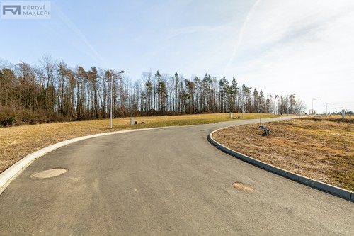 Prodej stavebního pozemku 948 m²