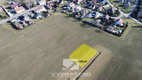 Prodej stavebního pozemku 819 m²
