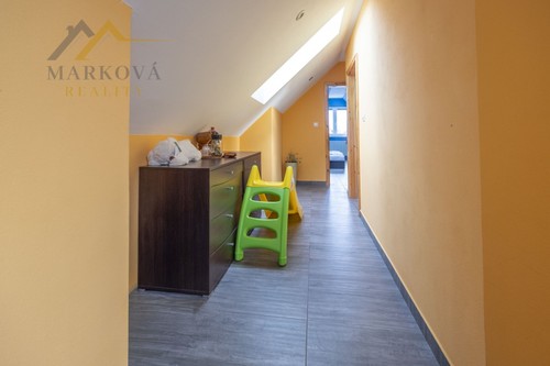 Prodej domu 189 m², pozemek 1974 m²