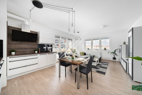 Prodej bytu 4+kk 102 m²