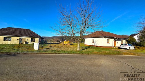 Prodej stavebního pozemku 518 m²