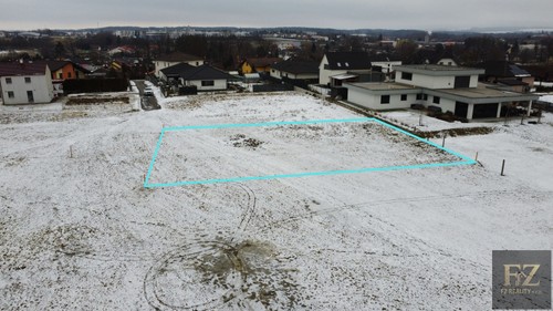 Prodej stavebního pozemku 687.2 m²