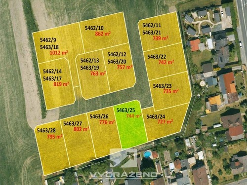 Prodej stavebního pozemku 744 m²