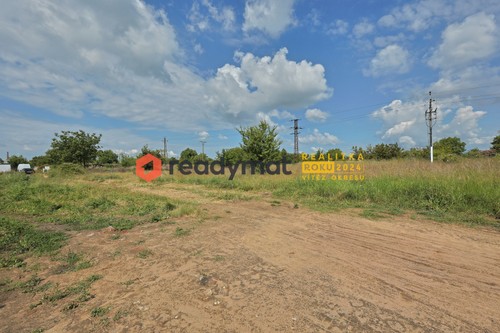 Prodej stavebního pozemku 2015 m²