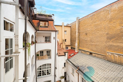 Prodej atypického bytu 270 m²