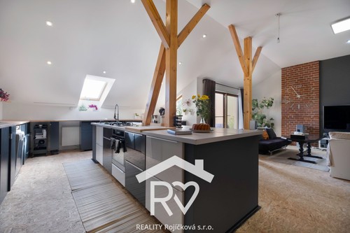 Prodej bytu 5+kk 252 m²