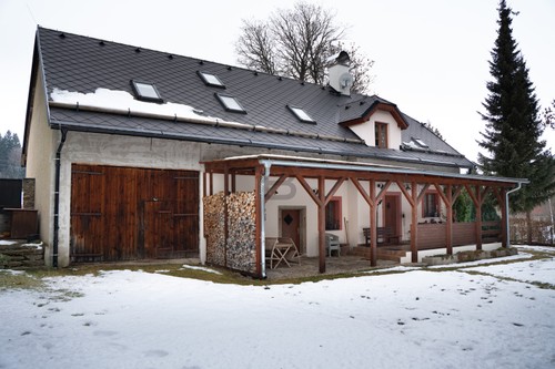 Prodej chalupy 242 m², pozemek 1129 m²
