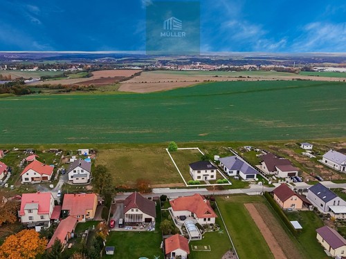 Prodej stavebního pozemku 1254 m²