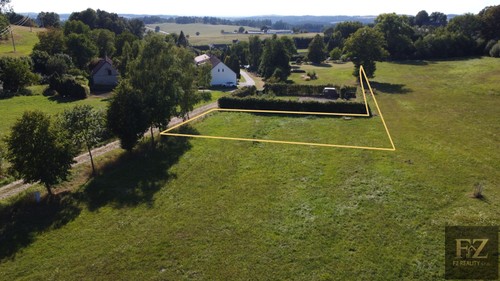 Prodej stavebního pozemku 1100 m²