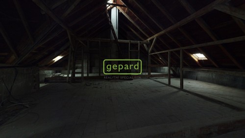 Prodej atypického bytu 159.8 m²