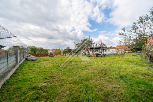 Prodej stavebního pozemku 1145 m²