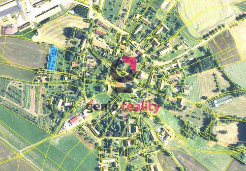 Prodej stavebního pozemku 1250 m²