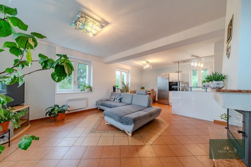 Prodej domu, pozemek 5154 m²