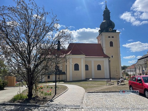 Prodej stavebního pozemku 967 m²