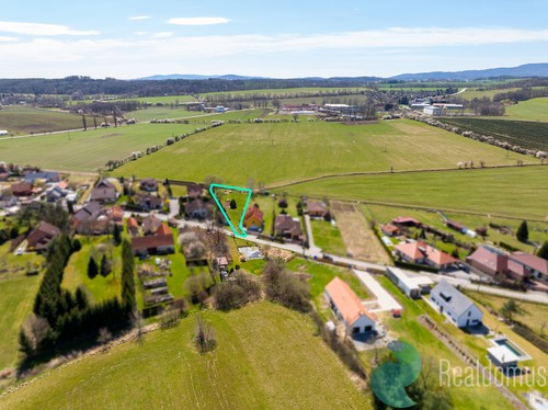 Prodej stavebního pozemku 1426 m²