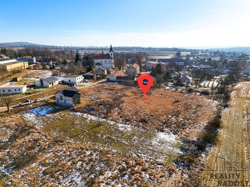 Prodej stavebního pozemku 4986 m²
