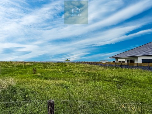 Prodej stavebního pozemku 1254 m²