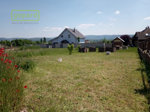 Prodej stavebního pozemku 915 m²