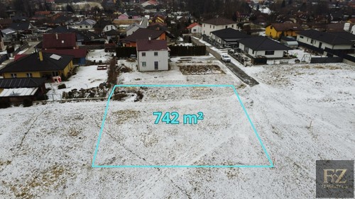Prodej stavebního pozemku 742 m²