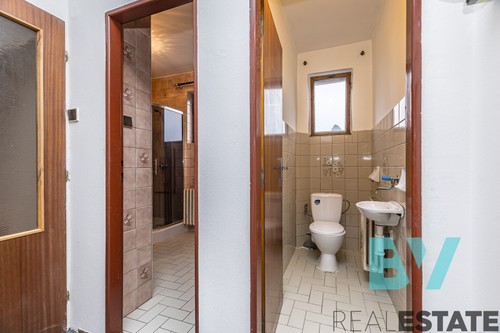 Prodej domu 308 m², pozemek 731 m²