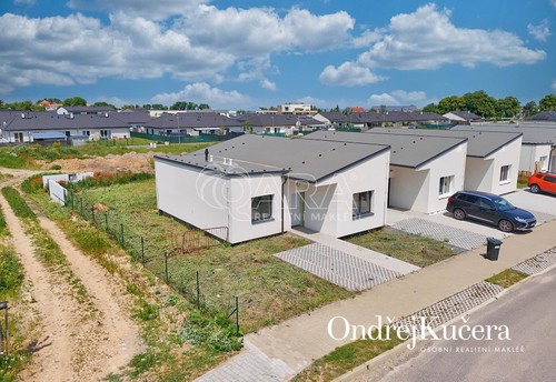 Prodej domu, pozemek 250 m²
