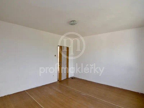 Prodej domu 270 m², pozemek 1909 m²