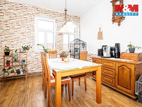 Prodej domu 210 m², pozemek 639 m²