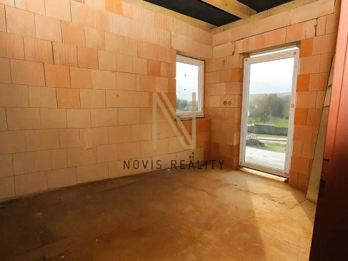 Prodej domu 200 m², pozemek 869 m²