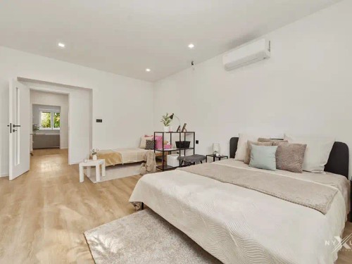 Prodej bytu 2+kk 70 m²
