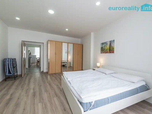 Prodej bytu 5+1 194 m²