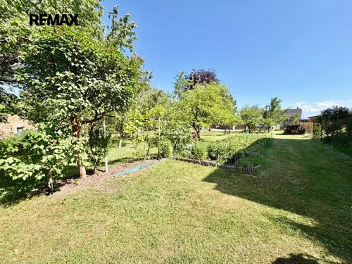 Prodej stavebního pozemku 922 m²