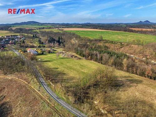 Prodej stavebního pozemku 14457 m²